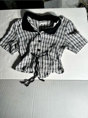 Expose Plaid Short Sleeve Tie-Waist Top in Black & White